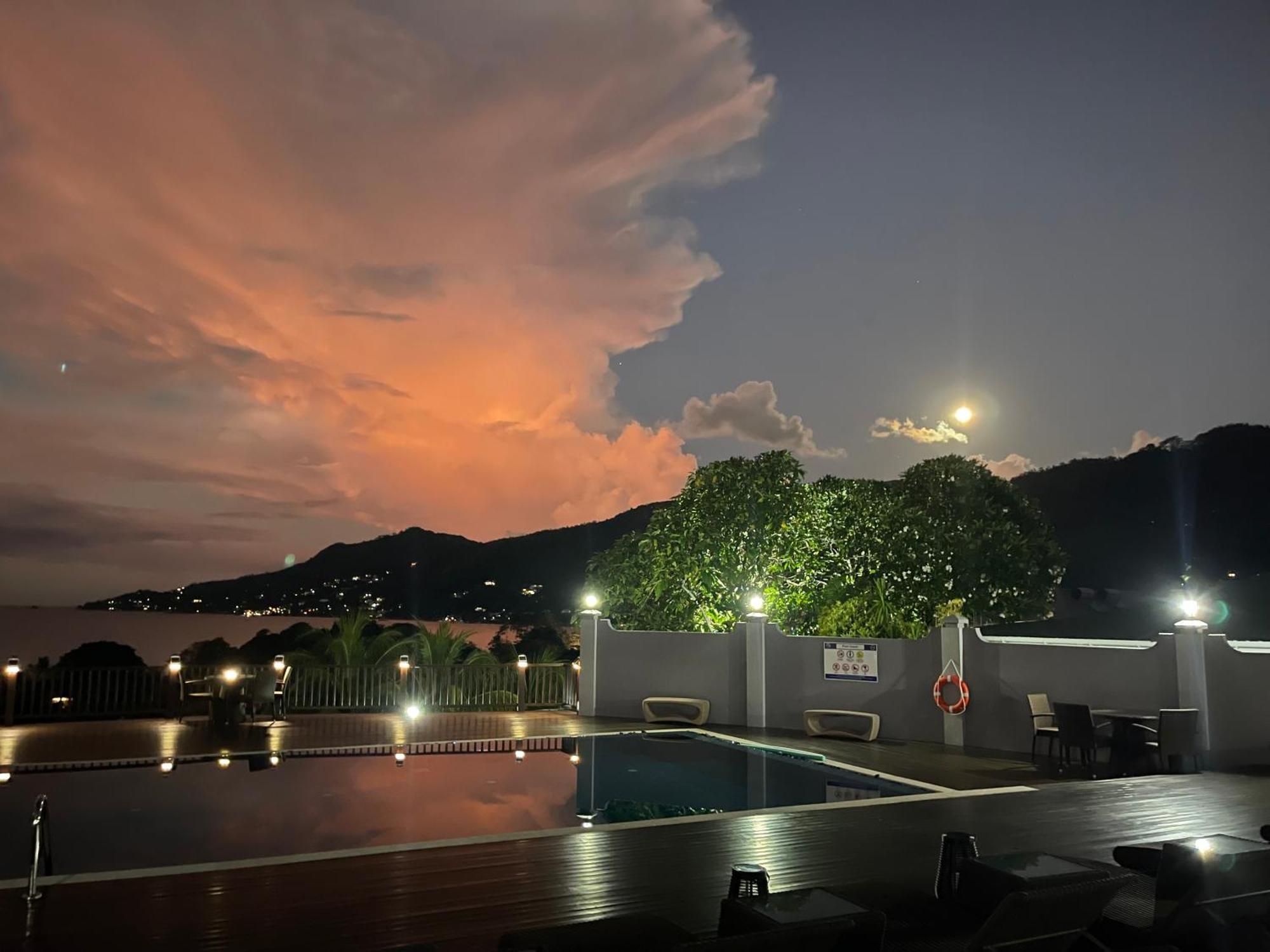 D'Offay Seaview Apartments Бо-Валлон Экстерьер фото